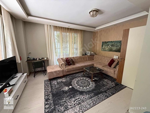 BEYLİKDÜZÜ DEREAĞZINDA KİRALIK EŞYALI 1+1 BAHÇE KATI DAİRE