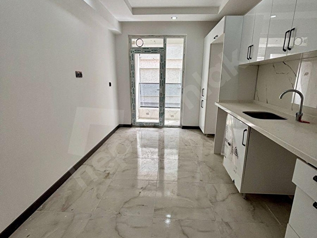 ESTORIADAN ŞARHÖYÜK MUHTARLIK YAKINI ÖZEL GARAJLI 2+1 DAİRE - Görsel 8