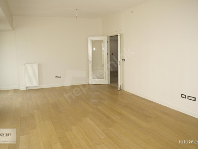 KİPTAŞ VENEZİA MEGA SATILIK BOŞ TERASLI EN UYGUN 3+1 DAİRE - Görsel 3