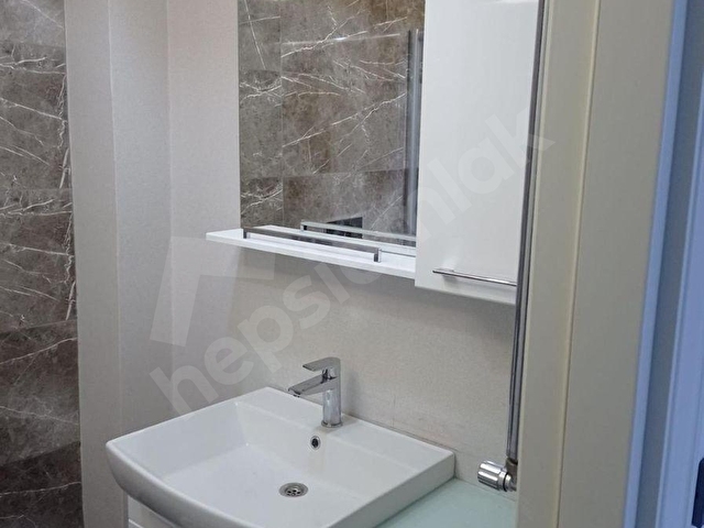 KİPTAŞ VENEZİA MEGA SATILIK BOŞ TERASLI EN UYGUN 3+1 DAİRE - Görsel 13