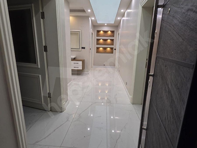 ŞEHRİN MERKEZİNDE LÜKS VİLLA - Görsel 28