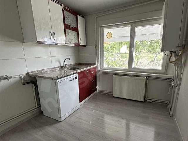 BURDUR MERKEZDE MÜSTAKİL GENİŞ BAHÇELİ EV - Görsel 10