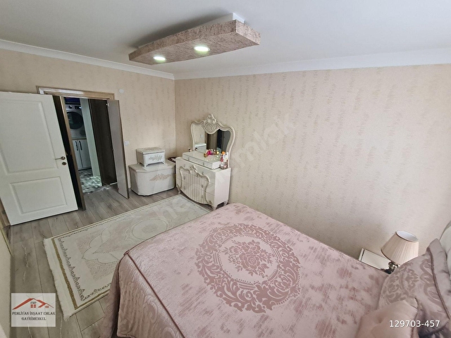 YENİKENTTE MERKEZİ KONUM CADDE ÜZERİ GİY.ODA E.BANYO K.LİMİTSİZ - Görsel 28