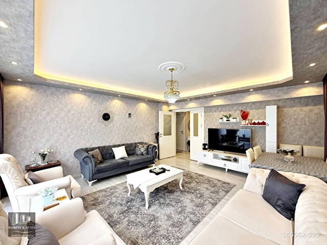 CADDE ÜZERİ SİTE İÇERİSİNDE CAM TERAS BALKONLU ÖN CEPHE 3+1 - Görsel 15