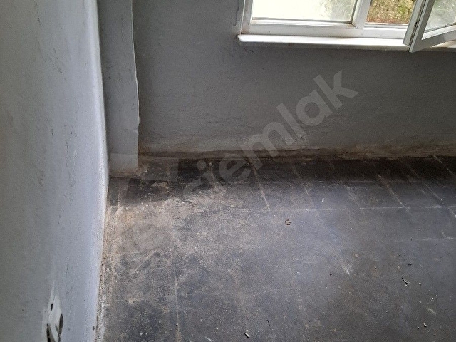 Kaleiçi Satılık 2+1 Yarı Bodrum Sobalı Daire - Görsel 7