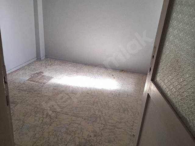 Kaleiçi Satılık 2+1 Yarı Bodrum Sobalı Daire - Görsel 20