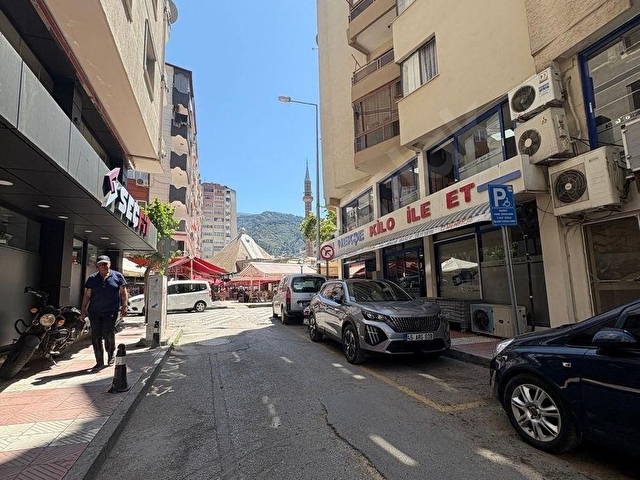 MANİSA PEKER MAH. 2+1 115m2 MEVKİ KONUMDA SATILIK HESAPLI DAİRE