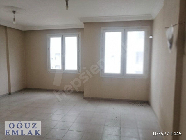 BEYAZEVLERDE MERKEZİ KONUMDA DUYGU CAFEYE ÇOK YAKIN SATILIK DAİRE - Görsel 2