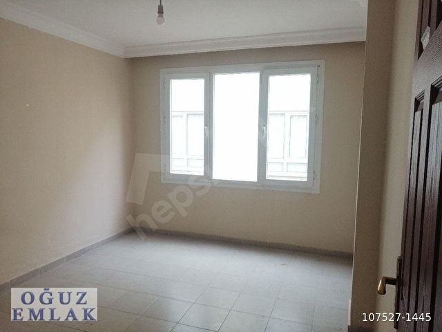 BEYAZEVLERDE MERKEZİ KONUMDA DUYGU CAFEYE ÇOK YAKIN SATILIK DAİRE - Görsel 12