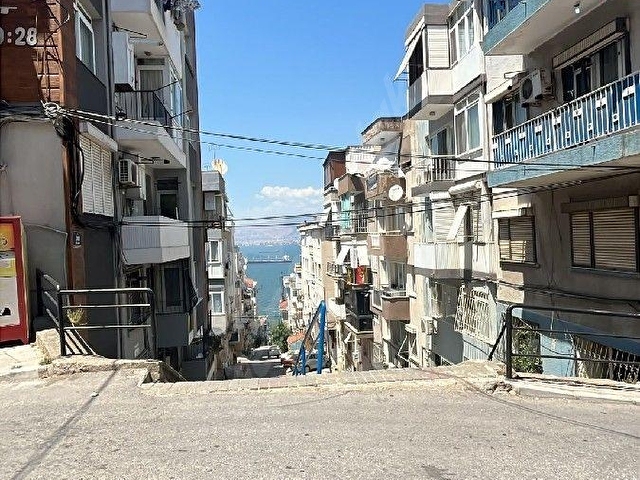 İZMİR KONAK KILIÇREİS MAHALLESİ KİRALIK EŞYALI 1+0 STÜDYO DAİRE - Görsel 14