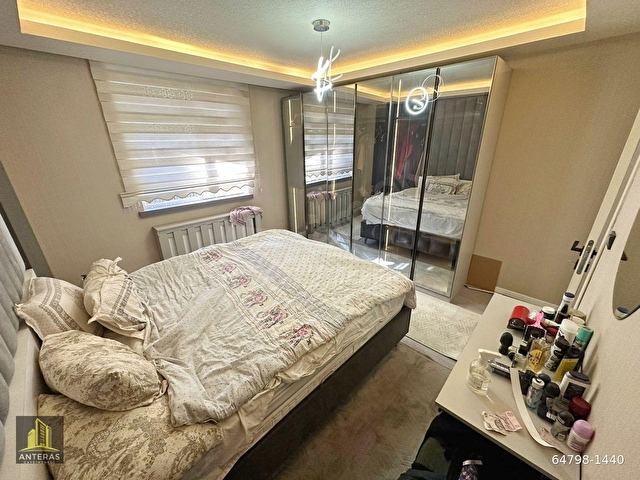 AYVALI MEHTAP CADDESİ DİBİ DÜZ GİRİŞ FULL YAPILI 2+1 DAİRE - Görsel 18