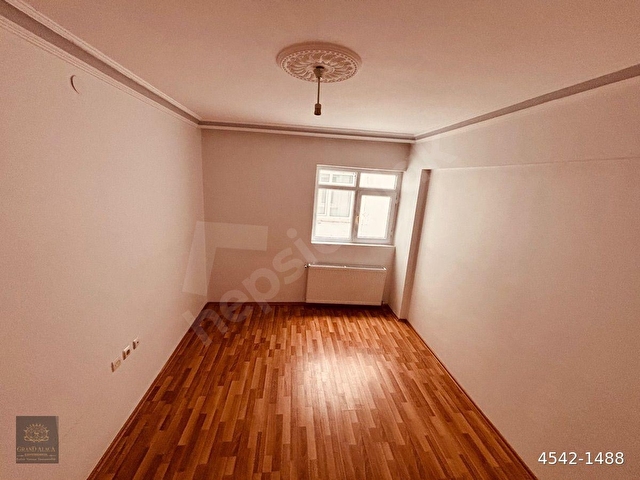 Topçu mahallesinde 3+1 Kiralık Daire - Görsel 10