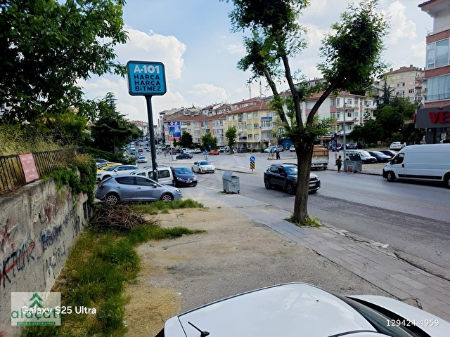YUNUS EMRE CADDESİNDE KİRALIK 3+1 DAİRE - Görsel 15