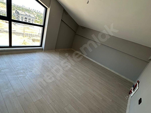 İNCEK TAŞPINAR EMLAKTAN SATILIK 2+1 AYRI MUTFAK ULTRA LÜX DAİRE - Görsel 22