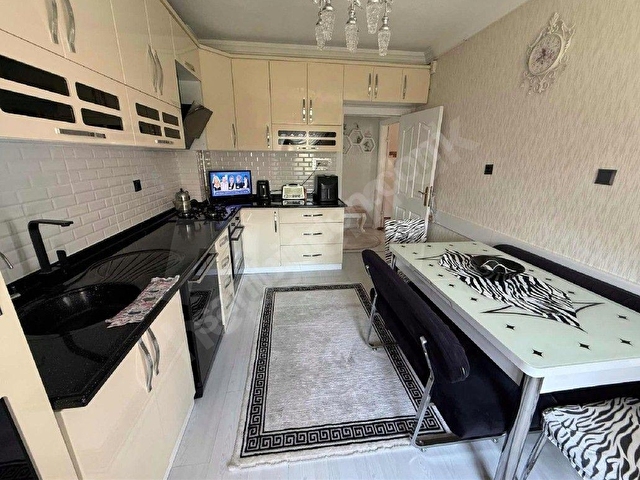 ZİRVE GAYRİMENKULDEN ZAFER MAHALLESİNDE 3+1 SATILIK DAİRE💫 - Görsel 12
