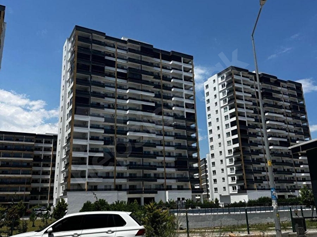 İPEK DEN TÖMÜKTE SİTE İÇİ HAVUZLU DENİZE 150 M YÜRÜME MESAFESİNDE 1+1 SATILIK DAİRE - Görsel 26