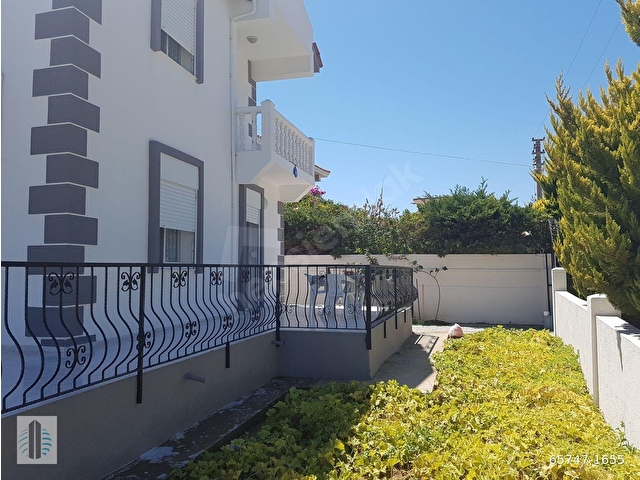 (A1655) Denize sıfır, marketlere yürüme mesafesi, dubleks villa. - Görsel 4