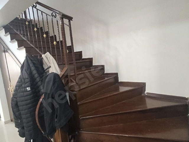 AŞAĞI OKÇULARDA 350 MT LÜKS DUBLEKS 3 CEPHELİ KÖŞE BAŞI - Görsel 16