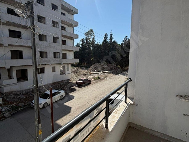 ELİT GAYRİMENKULDEN DEVLET HASTANESİNE YAKIN SATILIK 1+1 DAİRE - Görsel 12