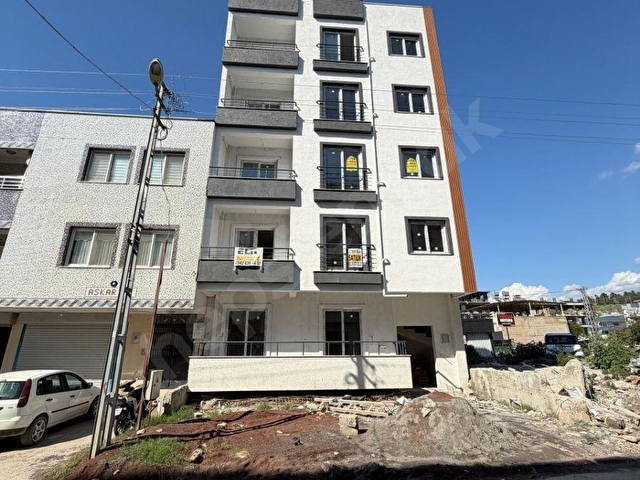 ELİT GAYRİMENKULDEN DEVLET HASTANESİNE YAKIN SATILIK 1+1 DAİRE