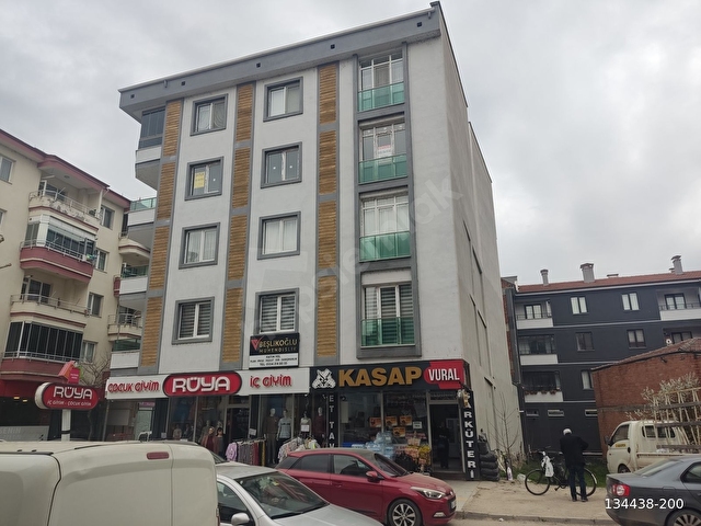 OSMANCIKIN MERKEZİNDE SIFIR, ÇOK GENİŞ 4+1 DAİRE - Görsel 23