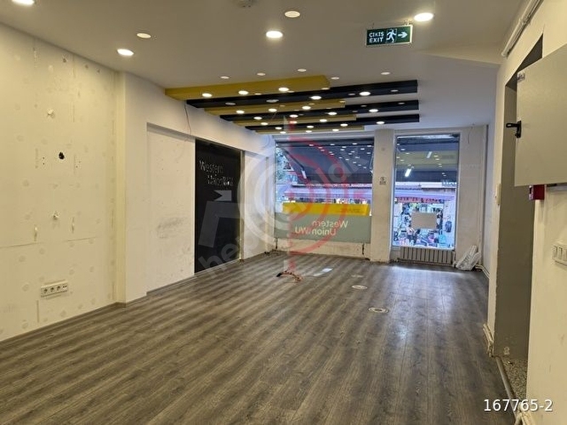 Taksim Meydanına 15 Metre Kurumsal Markalara Prestijli Kiralık - Görsel 18