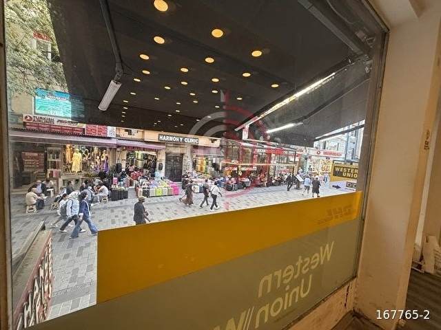 Taksim Meydanına 15 Metre Kurumsal Markalara Prestijli Kiralık - Görsel 12