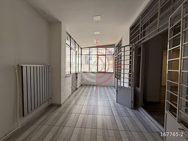 Taksim Meydanına 15 Metre Kurumsal Markalara Prestijli Kiralık - Görsel 27