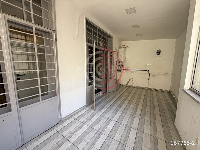 Taksim Meydanına 15 Metre Kurumsal Markalara Prestijli Kiralık - Görsel 29