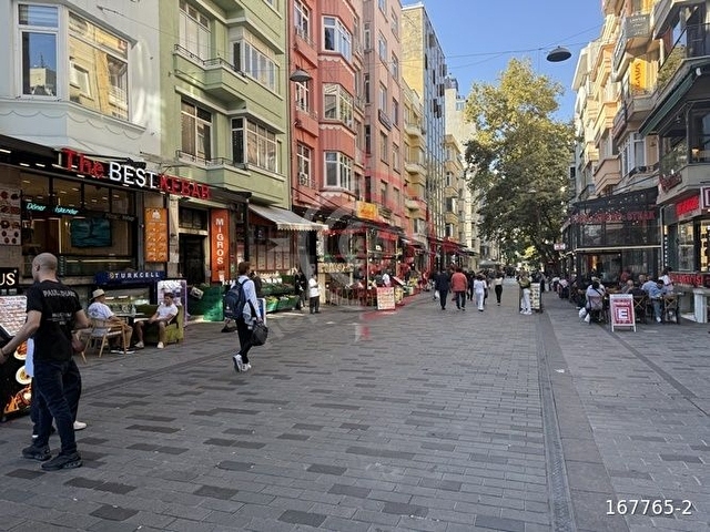 Taksim Meydanına 15 Metre Kurumsal Markalara Prestijli Kiralık - Görsel 5