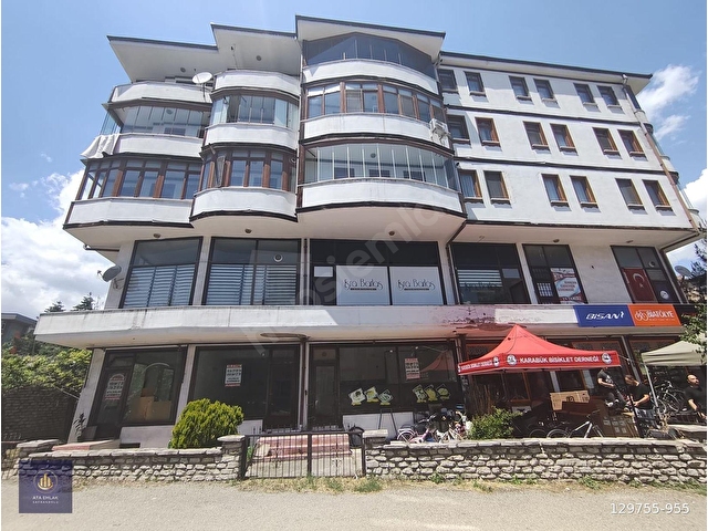 SAFRANBOLU 100 DÜKKANLARDA 20 M2 ALANLI KİRALIK 3 NOLU DÜKKAN... - Görsel 6