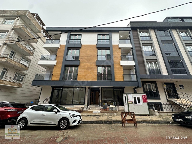 Avcılar Cihangir Mahallesi Kiralık Düz Giriş Metrobüse Yakın - Görsel 9