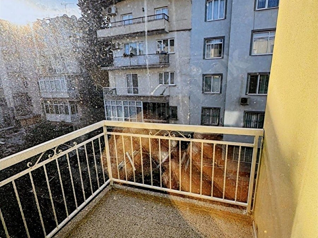 VALİ RAHMİ BEYDE 3+1 120 MT2 ARA KAT DOĞALGAZLI SATILIK DAİRE - Görsel 15