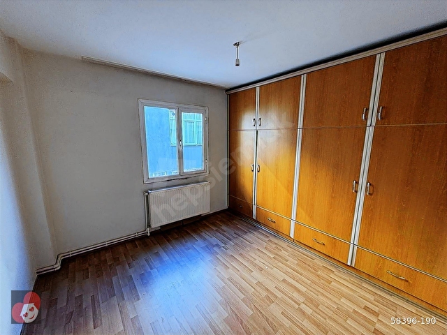 VALİ RAHMİ BEYDE 3+1 120 MT2 ARA KAT DOĞALGAZLI SATILIK DAİRE - Görsel 17