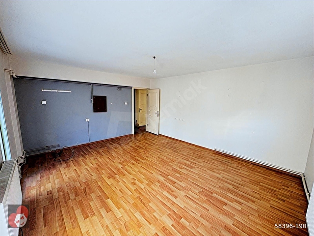 VALİ RAHMİ BEYDE 3+1 120 MT2 ARA KAT DOĞALGAZLI SATILIK DAİRE - Görsel 7