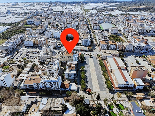 Oğuzlar Emlaktan Noel Baba Cad 220 m² Asma Katlı Satılık Dükkan