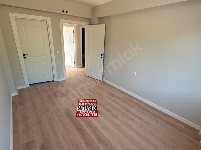İL JANDARMAYA YAKIN 3+0 - SIFIR DAİRE İSTEYENLERE -- BURCU EMLAK - Görsel 4