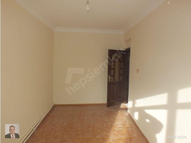 HEYKEL MEYDANI’NDA FULL MANZARALI, YENİ BOYALI 2+1 DAİRE - Görsel 15