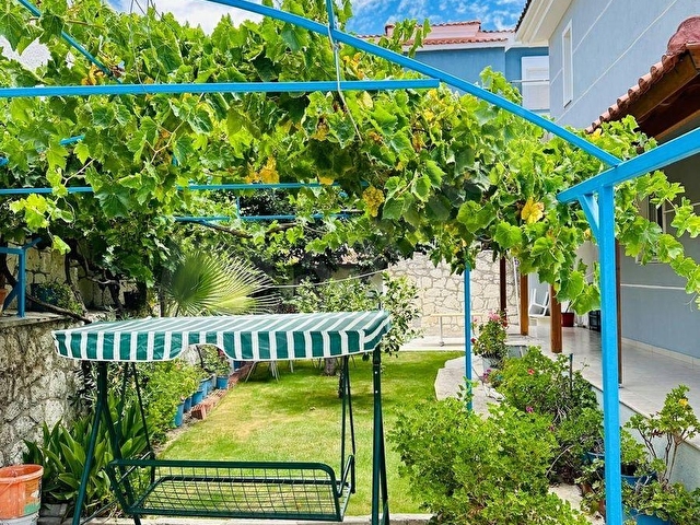 ROYAL ALAÇATIDA KİRALIK 3+1 EŞYALI BAHÇELİ VİLLA - Görsel 3