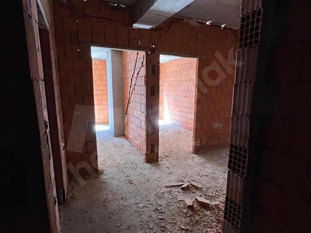 AVCILAR MERKEZDE 2+1 NET 80 M2 AĞUSTOS 2026 DA TESLİM - Görsel 4