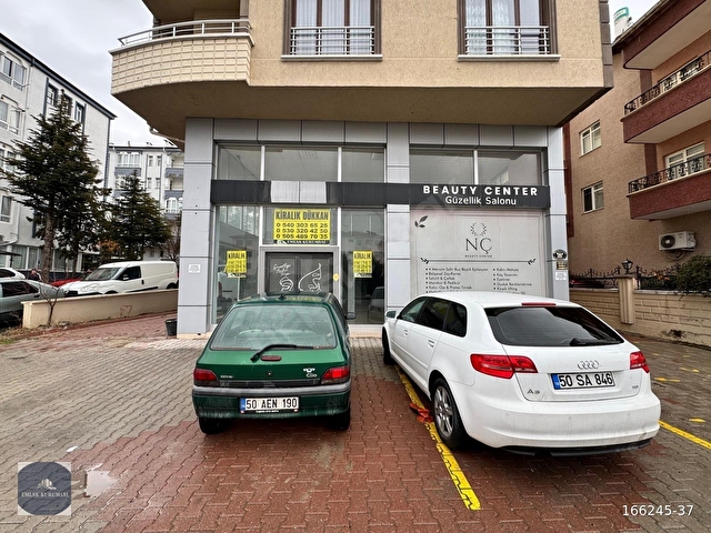 Emlak Kurumsaldan Anayol Üzerinde Kiralık DÜKKAN...