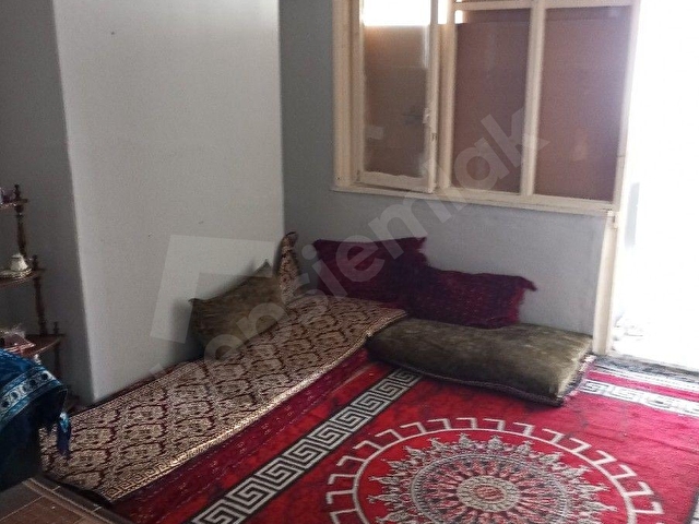 laleli Nişanca da 2+1 çatı katı eşyalı.daire öğrencilere,bekarlara ve yabancılara uygundur - Görsel 11