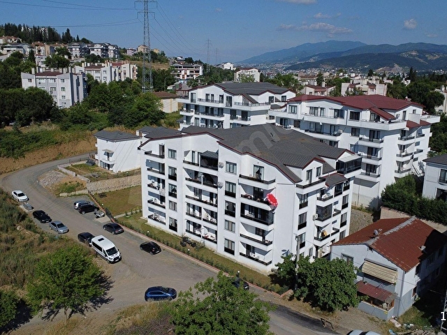 GÖLCÜK SATILIK SİTE İÇİ GENİŞ 3+1 DUBLEKS DAİRE - Görsel 14