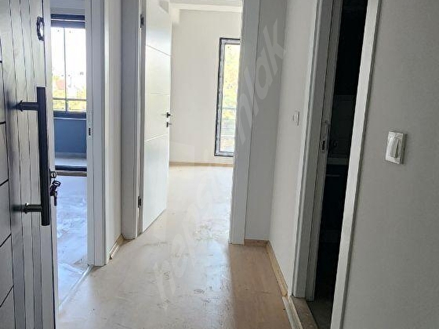 NEF ARKA TARAFINDA KİRALIK ARA KAT GENİŞ 1+1 - Görsel 25