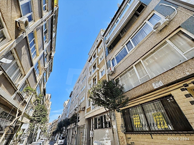 ŞİŞLİ MERKEZDE 3+1 YÜKSEK GİRİŞ SATILIK DAİRE