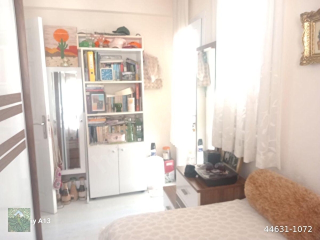 FOÇA DEMETER EMLAKTAN SATILIK MERKEZDE TEMİZ DAİRE - Görsel 9