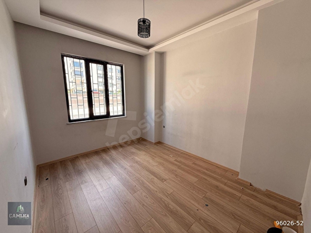 ÇAMLICA GAYRİMENKULDEN ŞEHİRGÖSTERENDE 4+1 ULTRA KİRALIK DAİRE - Görsel 18