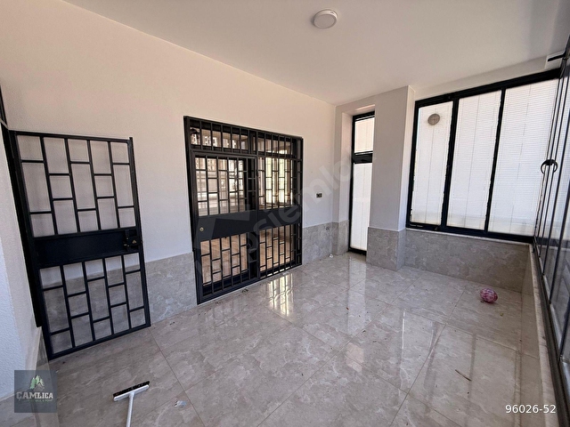 ÇAMLICA GAYRİMENKULDEN ŞEHİRGÖSTERENDE 4+1 ULTRA KİRALIK DAİRE - Görsel 28
