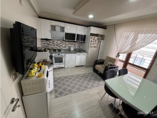 YAYLA MAHALLESİNDE MANZARALI ARAKA T 4+ 1 SATILIK DAİRE - Görsel 3