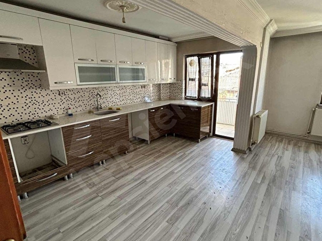 LOFÇA GAYRİMENKULDEN ARDA MAH 3+1 SATILIK DAİRE